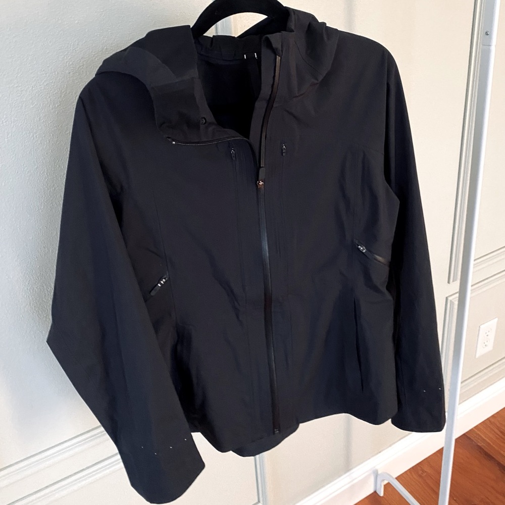 Lululemon rain jacket